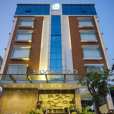 Myspace Hotels Silverstar Бенґалуру Екстер'єр фото